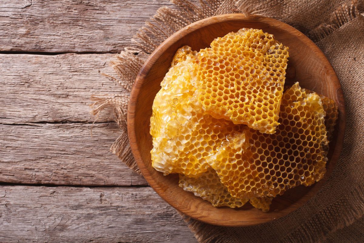 خواص موم زنبورعسل برای پوست چیست؟ (۱)